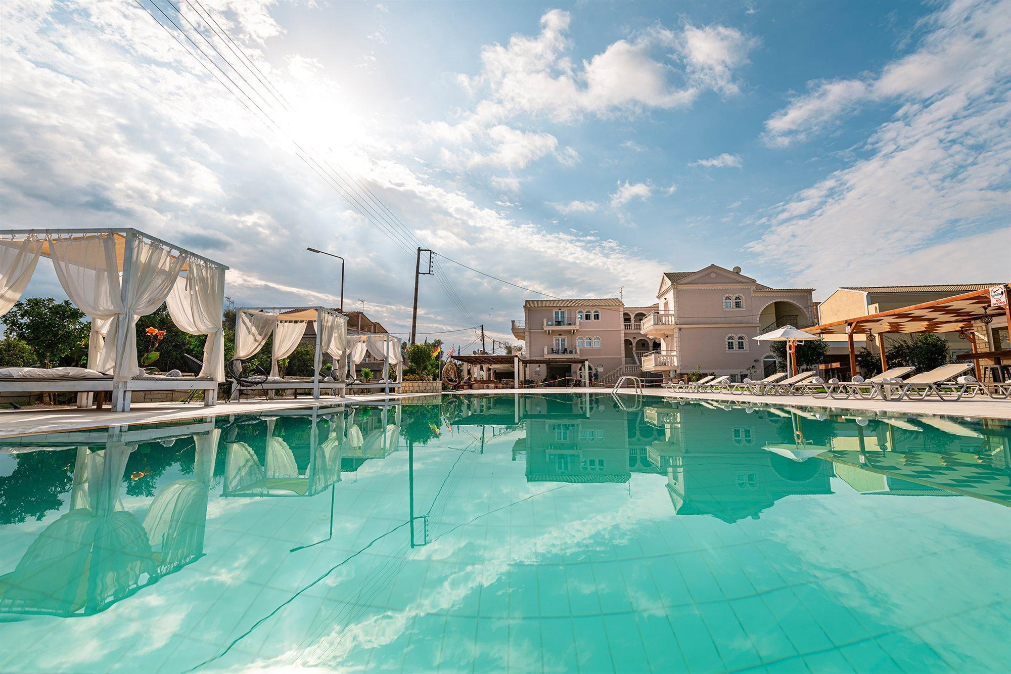 Hotel Ekati Kávos Exterior foto